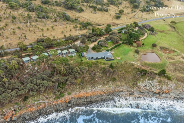 Hamptons on the Bay - Tasmania