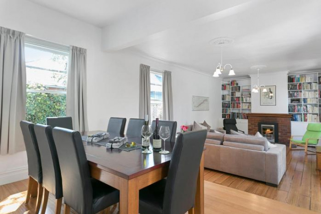 Amberley Holiday House - Tasmania
