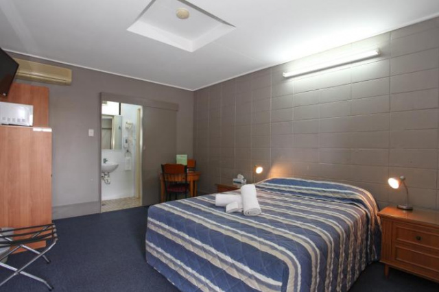 Tandara Hotel Motel - Queensland