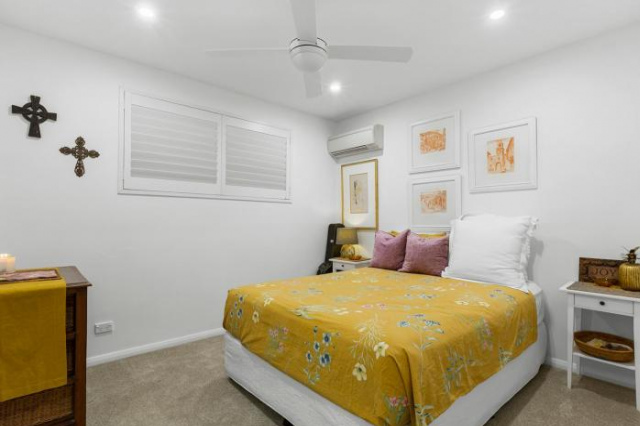 3 Bedroom Penthouse - Short Walk to Sandstone Point - Queensland