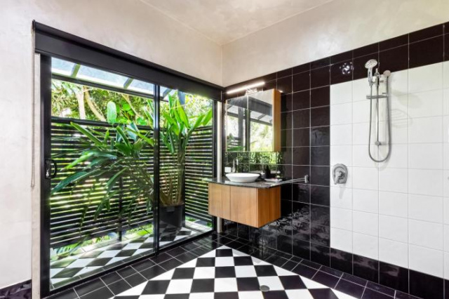 Unwind at Secret Garden Maleny 3 BR Family Home - Sunshine Coast