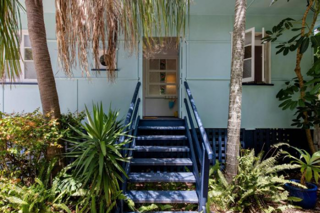 Charming Coastal Cottage - Sunshine Coast