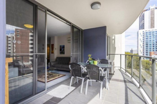 Amazing Adelaide Tce Apartment - Best Location - Swan Valley