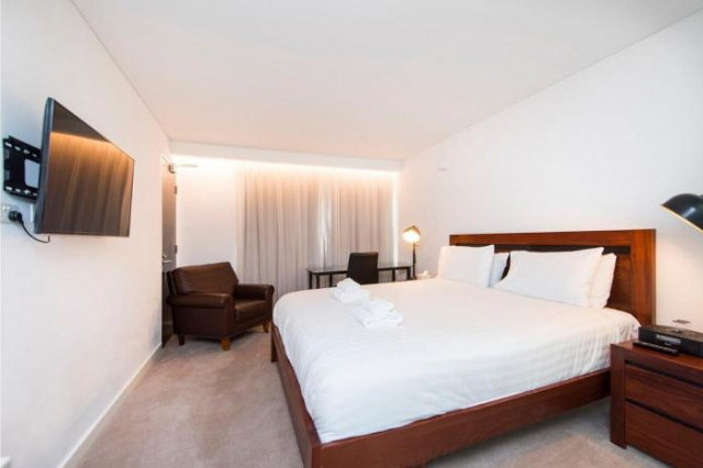 Comfortable Room with Fantastic Rooftop Views - Swan Valley