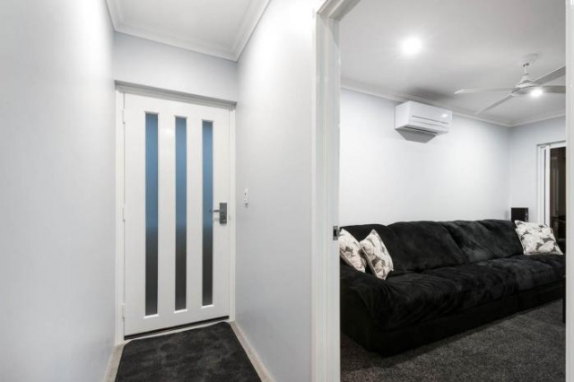 12 Streeton Promenade - Swan Valley