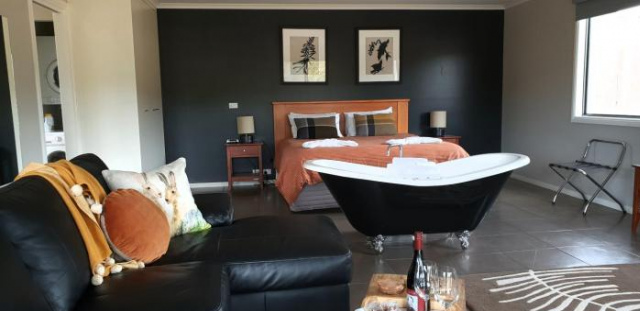 Fire Rock Holiday House - Halls Gap