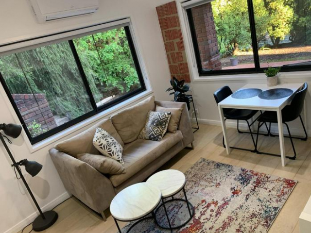 Adorable 1 bedroom private apartment - Bright
