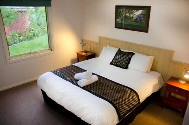 AVC - Maple & Birch Cottages - Bright