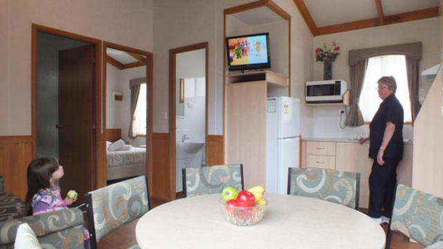 Warrnambool Motel & Holiday Park - Warrnambool