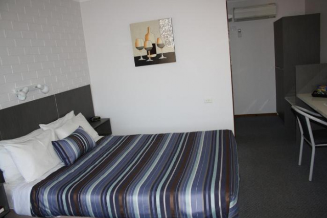 Raglan Motel - Warrnambool