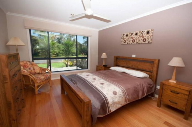 Cambroe - Spacious Family Retreat - Lakes Entrance