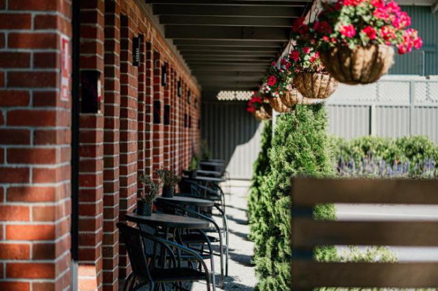 Daylesford Art Motel Signature Suites - Accessibility Access Plus Parking - Daylesford