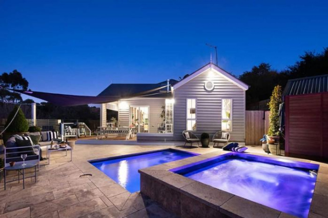 Florence - Daylesford