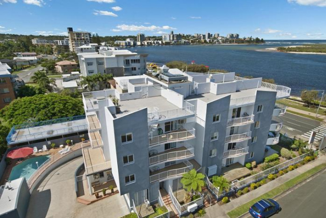 Sandy Shores Holiday Units - Caloundra