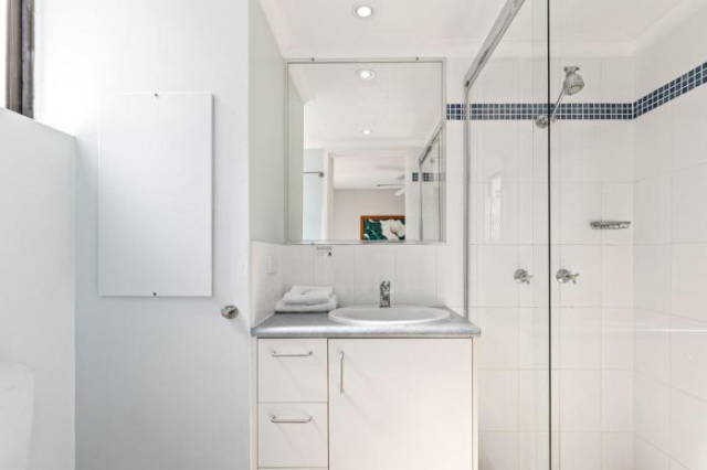 Haizhijiao Ocean Apartment Hotel - Caloundra