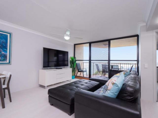 Chiswell Place Unit 7, 31 Warne Tce - Caloundra