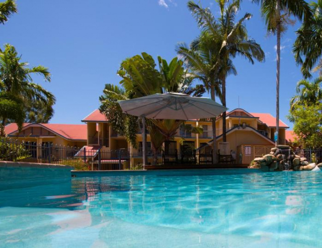 Beach Court - Airlie Beach - Airlie Beach