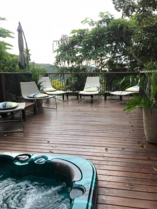 Whitsunday Bed and Breakfast - Airlie Beach