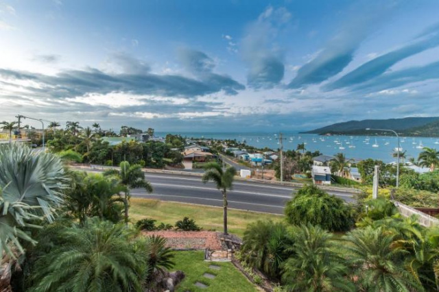 Hayman Views - Airlie Beach