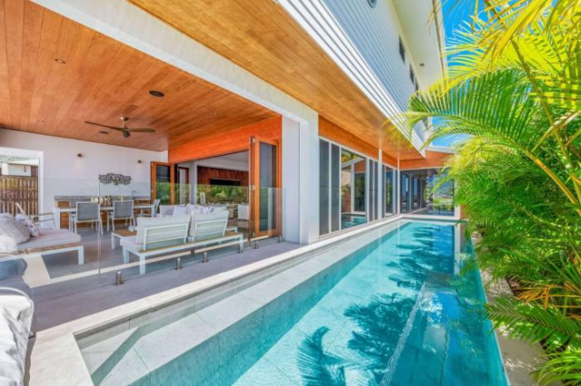 The one and only - Waterfront living at its best - 艾爾利海灘