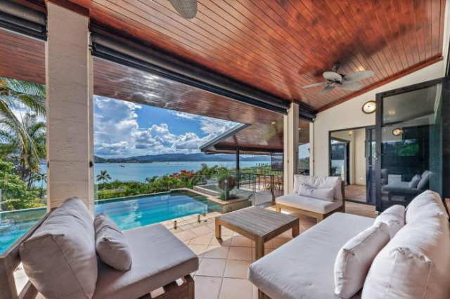 Kokomo - Airlie Beach