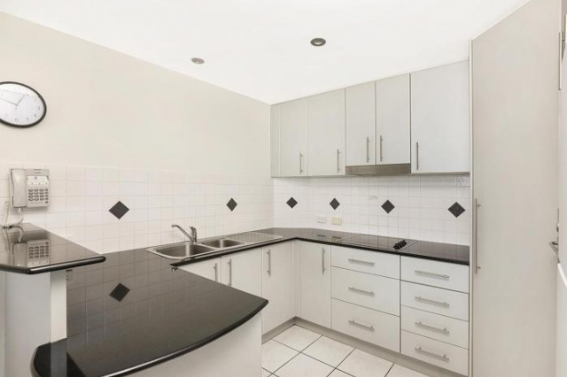 Meridian Alex Beach Apartment Hotel - Alexandra Headland
