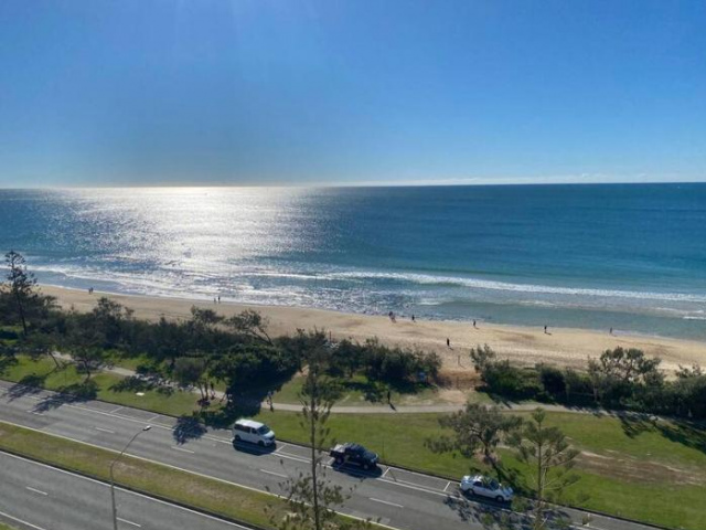 Alex Beachfront 3 brm Apartment - 9th floor - Alexandra Headland