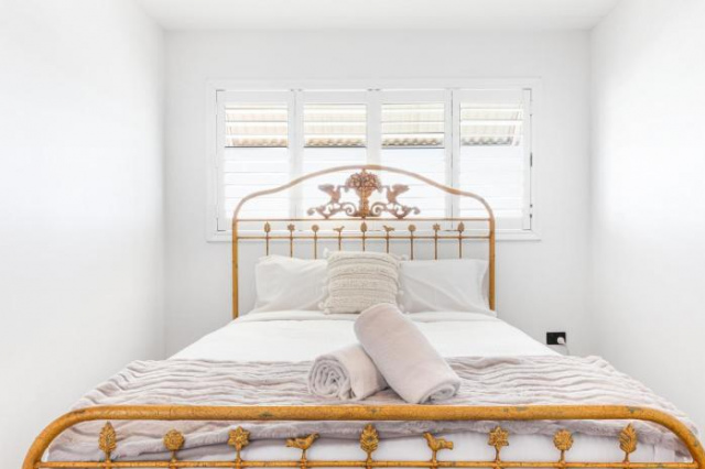 Stunning Views at Alex Heads, 2 BR Stylish Apt - Alexandra Headland