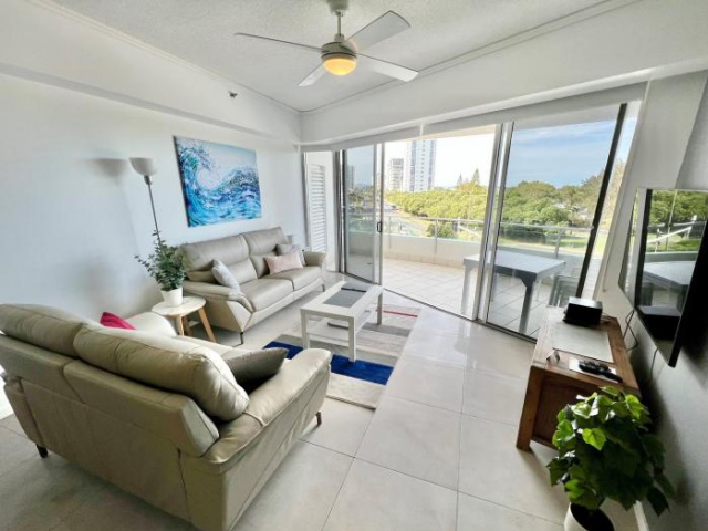 Sebel - 302 - Maroochydore