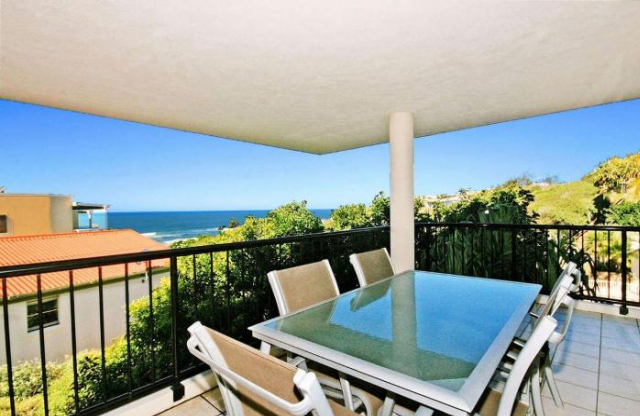 4 Domani Large Townhouse with Ocean Views - Sunshine Beach