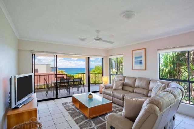 4 Domani Large Townhouse with Ocean Views - Sunshine Beach