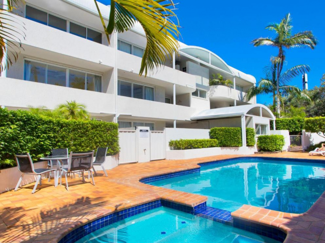 Apartment 6 Park Crescent 1 - Sunshine Beach