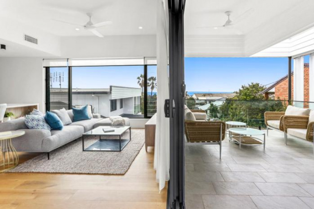 Chic Beachside Apartment, Peregian Beach - Peregian Beach