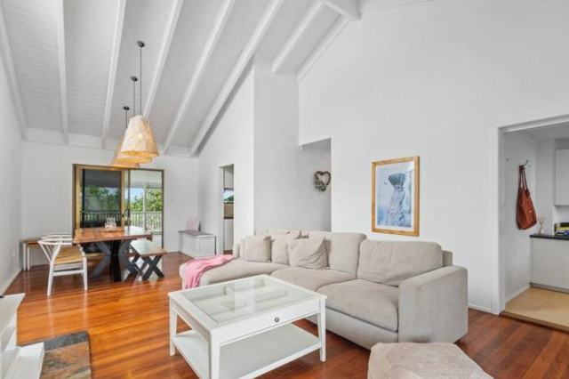 Peregian Beach House, Walk to beach, shops, cafes - Peregian Beach