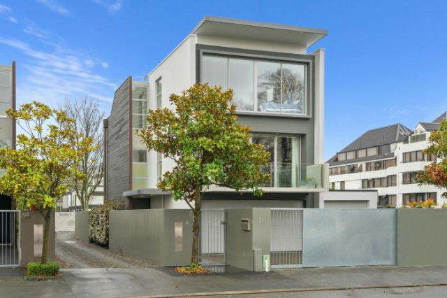 City Sanctuary on Kilmore - Christchurch