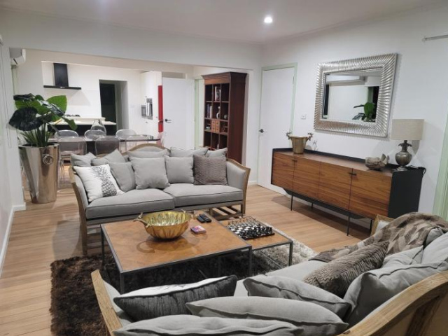 stylish two bedroom townhouse - Christchurch