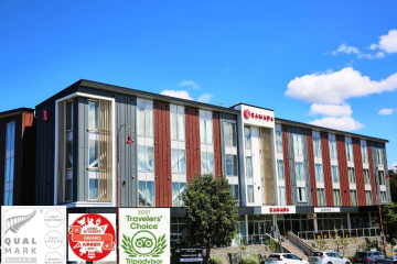 Ramada Suites by Wyndham Albany - 奧克蘭 最低房價4375元