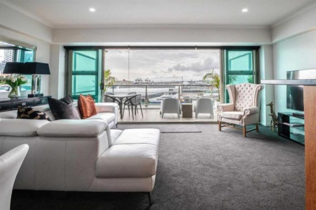 Luxury 1 bedroom apartment on the water! - 奧克蘭