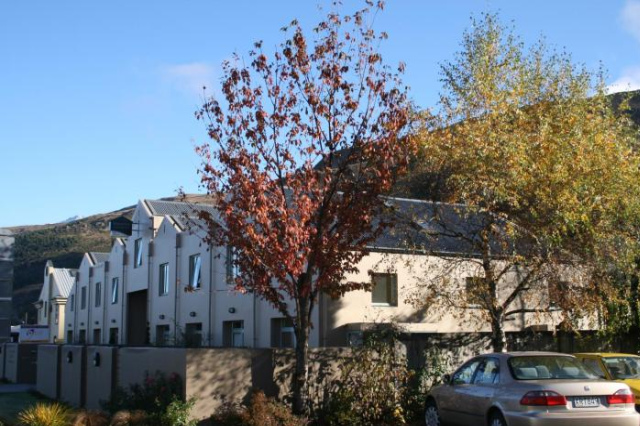 Queenstown Gateway Apartments - Queenstown