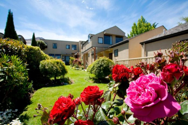 Garden Court Suites & Apartments - Queenstown