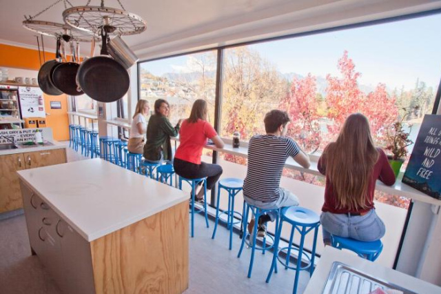 Absoloot Hostel Queenstown - Queenstown
