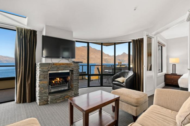 2-bedroom Penthouse Apartment - The Beacon 1004 - Queenstown