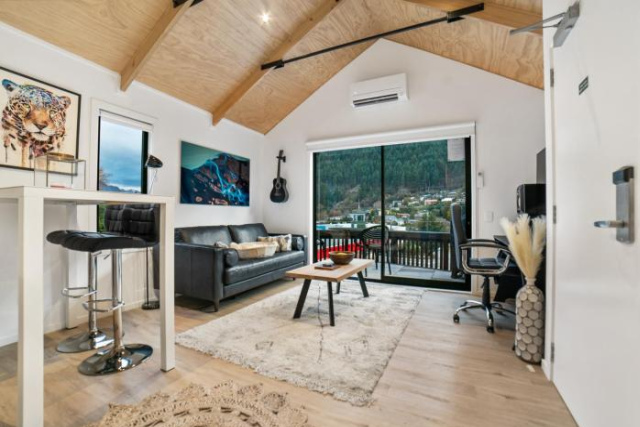Brand New Designer Studio- The Alex Apartment - 皇后鎮