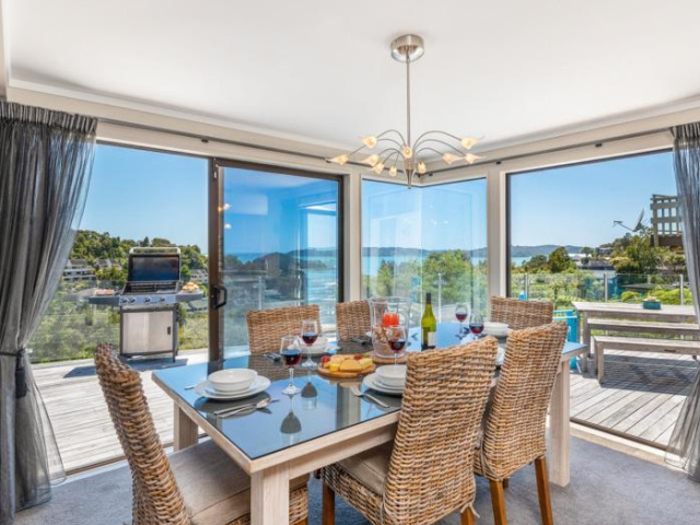 Motu Tiro - Designer Paihia Holiday Home - Bay of Islands