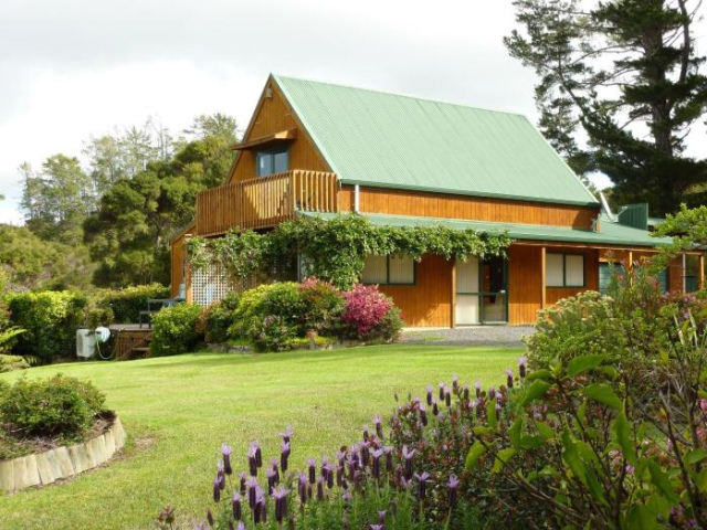Waikare Cove - Bay of Islands