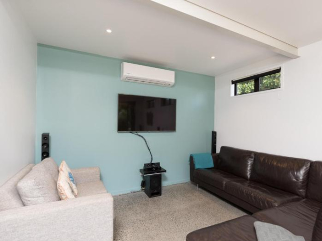 Paihia Centre Peace - Central Paihia Holiday Home - Bay of Islands