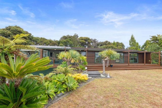 Breezy on Broadview - Opua Holiday Home - Bay of Islands