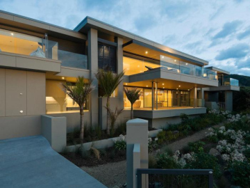 Oke Beach House - Rawhiti Luxury