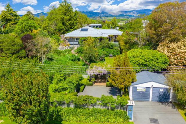 Olde Mill House B&B & Bike2Wine Cycle Hire - South Island