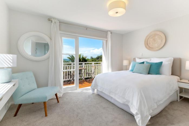 Eight on Church - near Mudbrick & Cable Bay - Waiheke Island